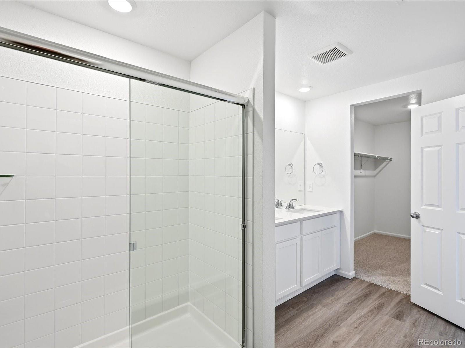 MLS Image #10 for 21247 e 65th avenue,aurora, Colorado