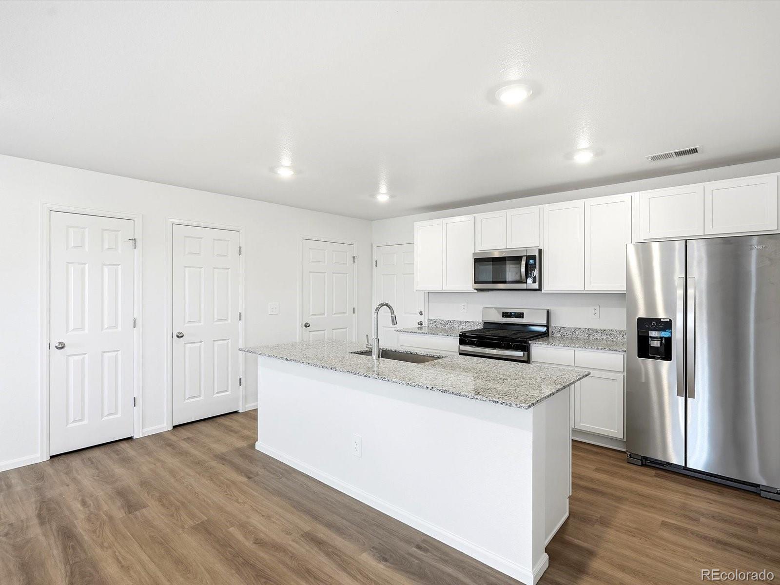 MLS Image #5 for 21247 e 65th avenue,aurora, Colorado