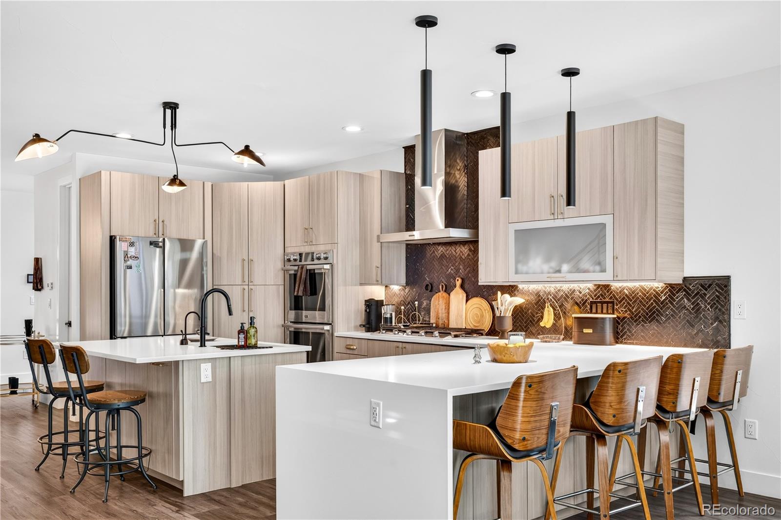 MLS Image #10 for 2210 s sherman street,denver, Colorado