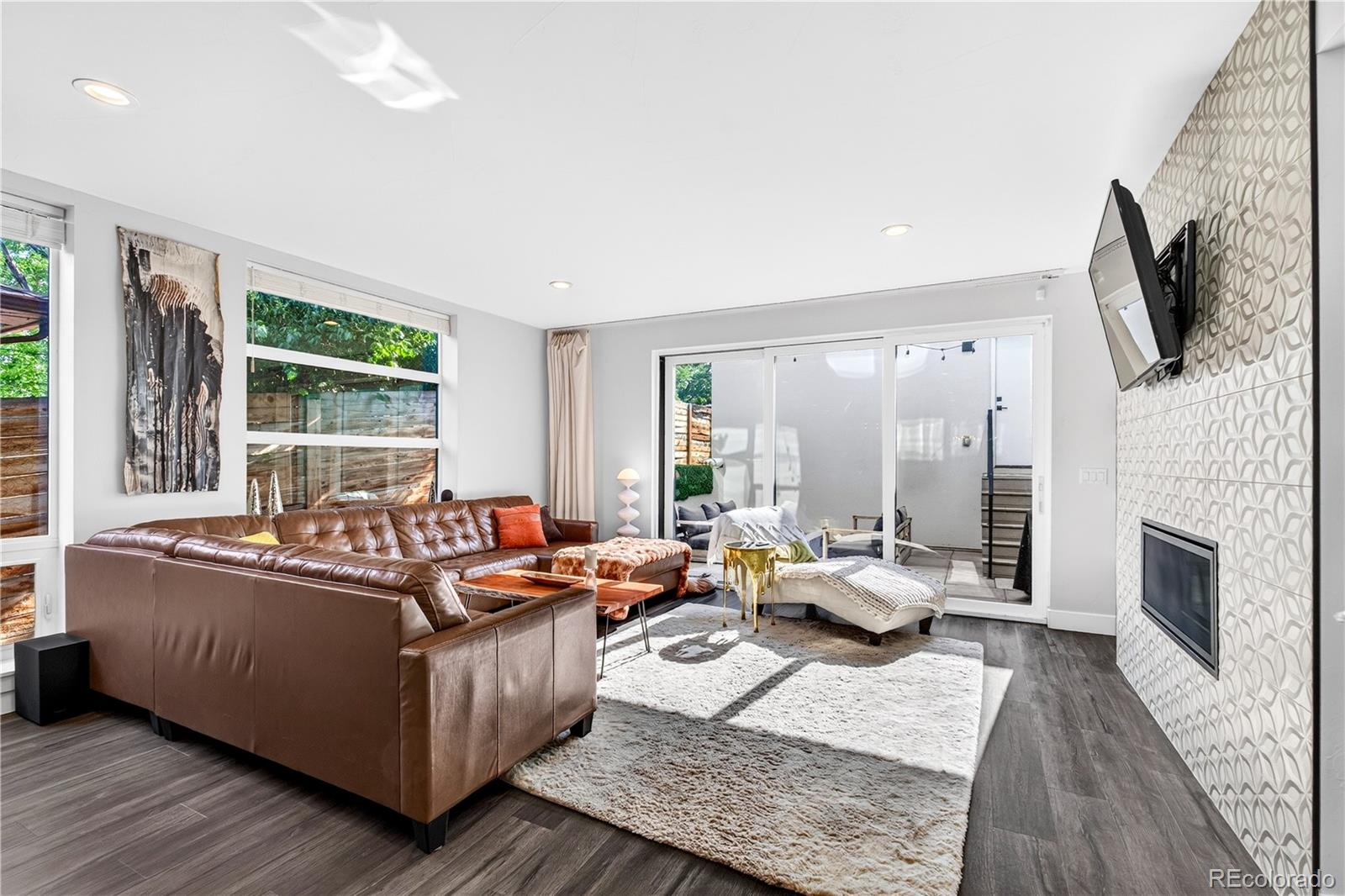 MLS Image #12 for 2210 s sherman street,denver, Colorado