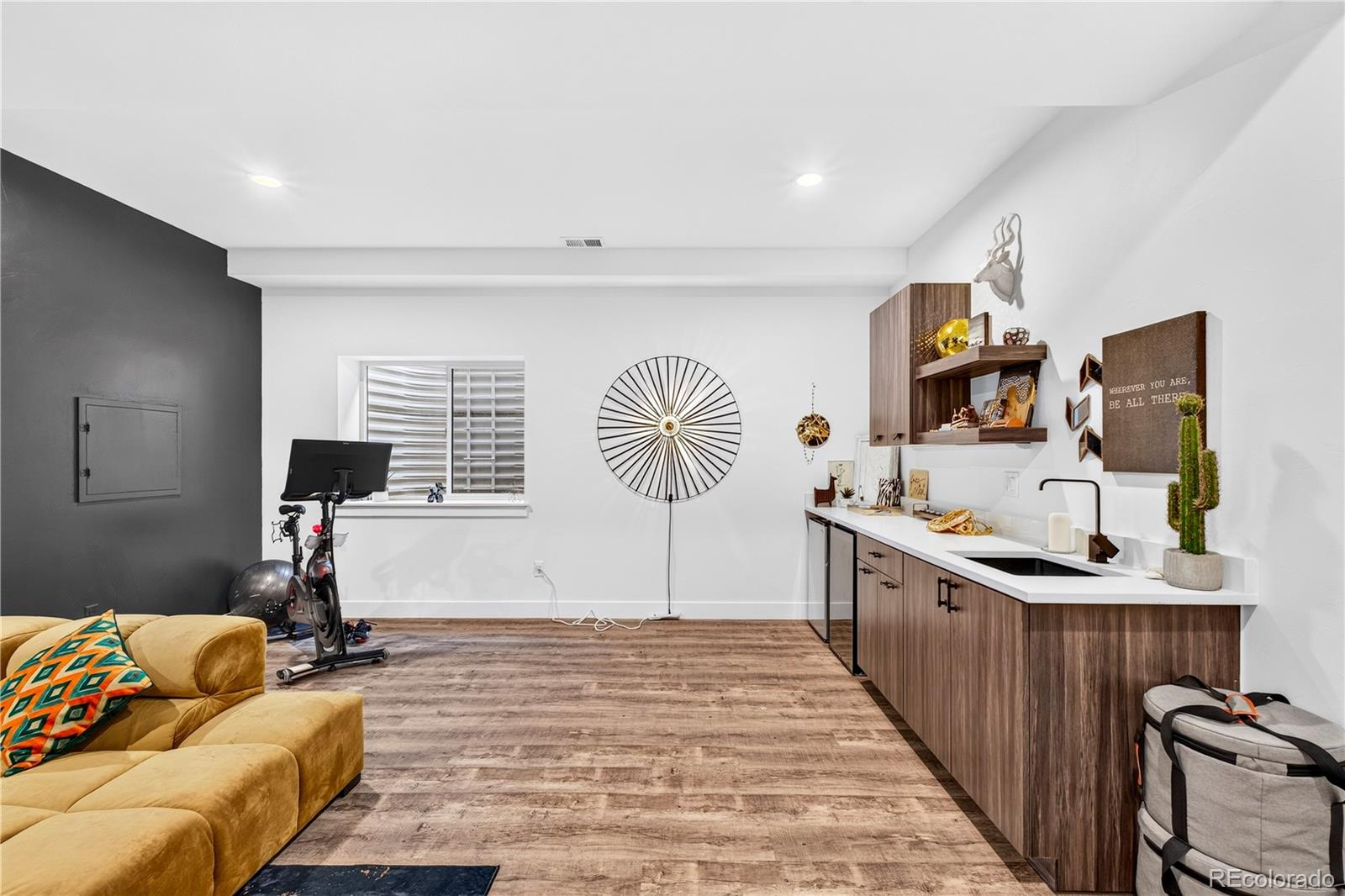 MLS Image #29 for 2210 s sherman street,denver, Colorado