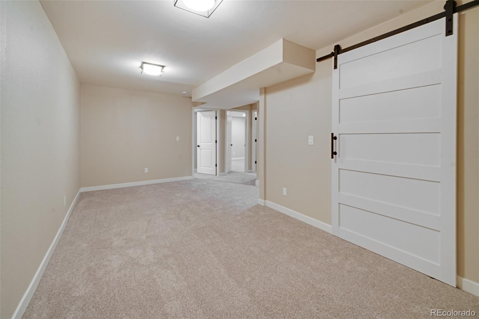 MLS Image #12 for 6930  alan drive,denver, Colorado