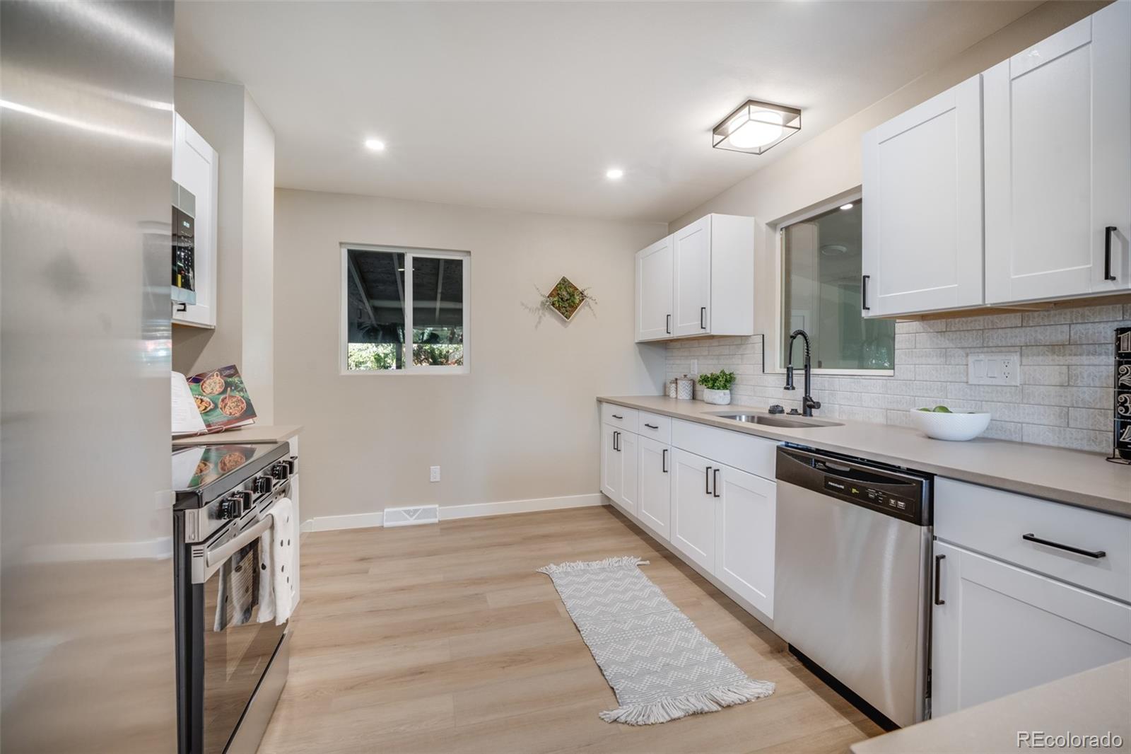 MLS Image #3 for 6930  alan drive,denver, Colorado