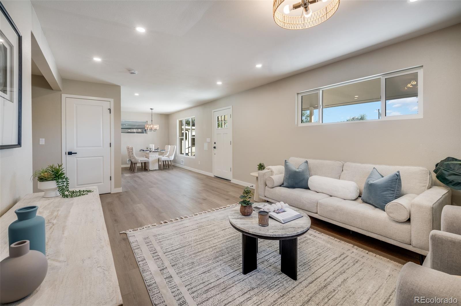 MLS Image #8 for 6930  alan drive,denver, Colorado
