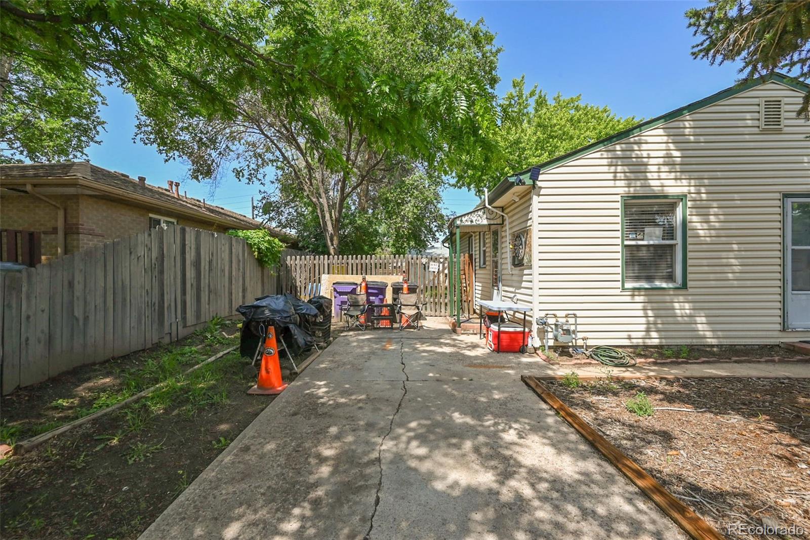MLS Image #3 for 735 s krameria street,denver, Colorado