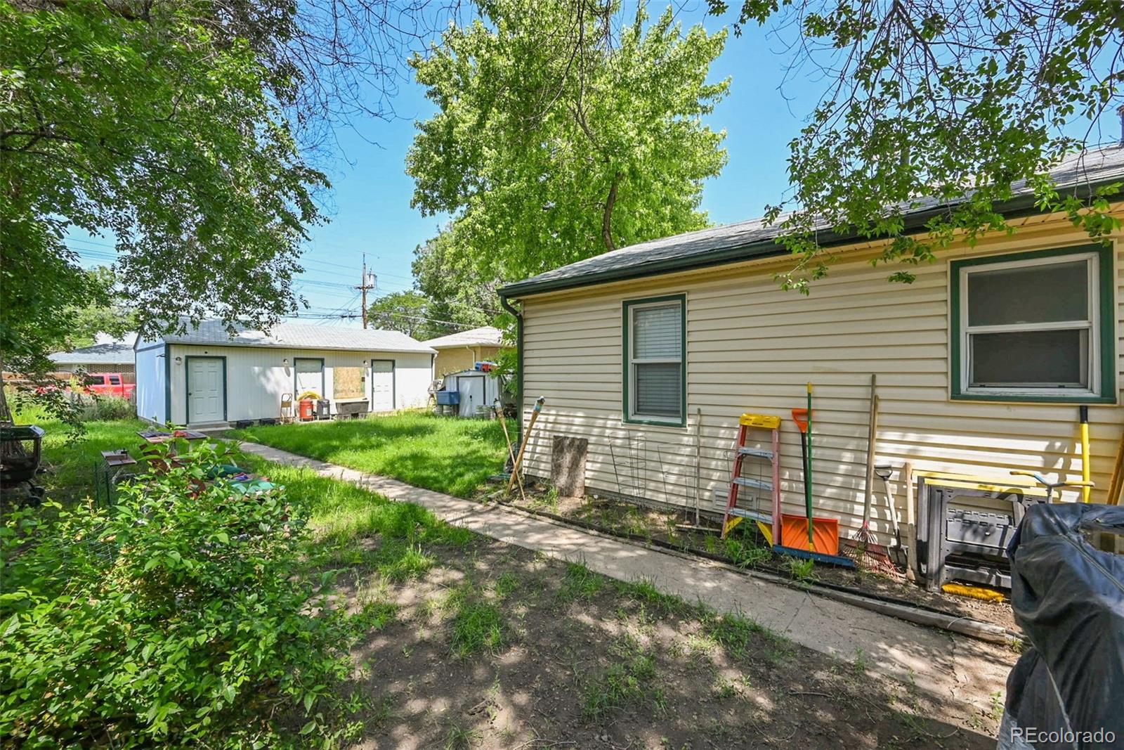 MLS Image #6 for 735 s krameria street,denver, Colorado