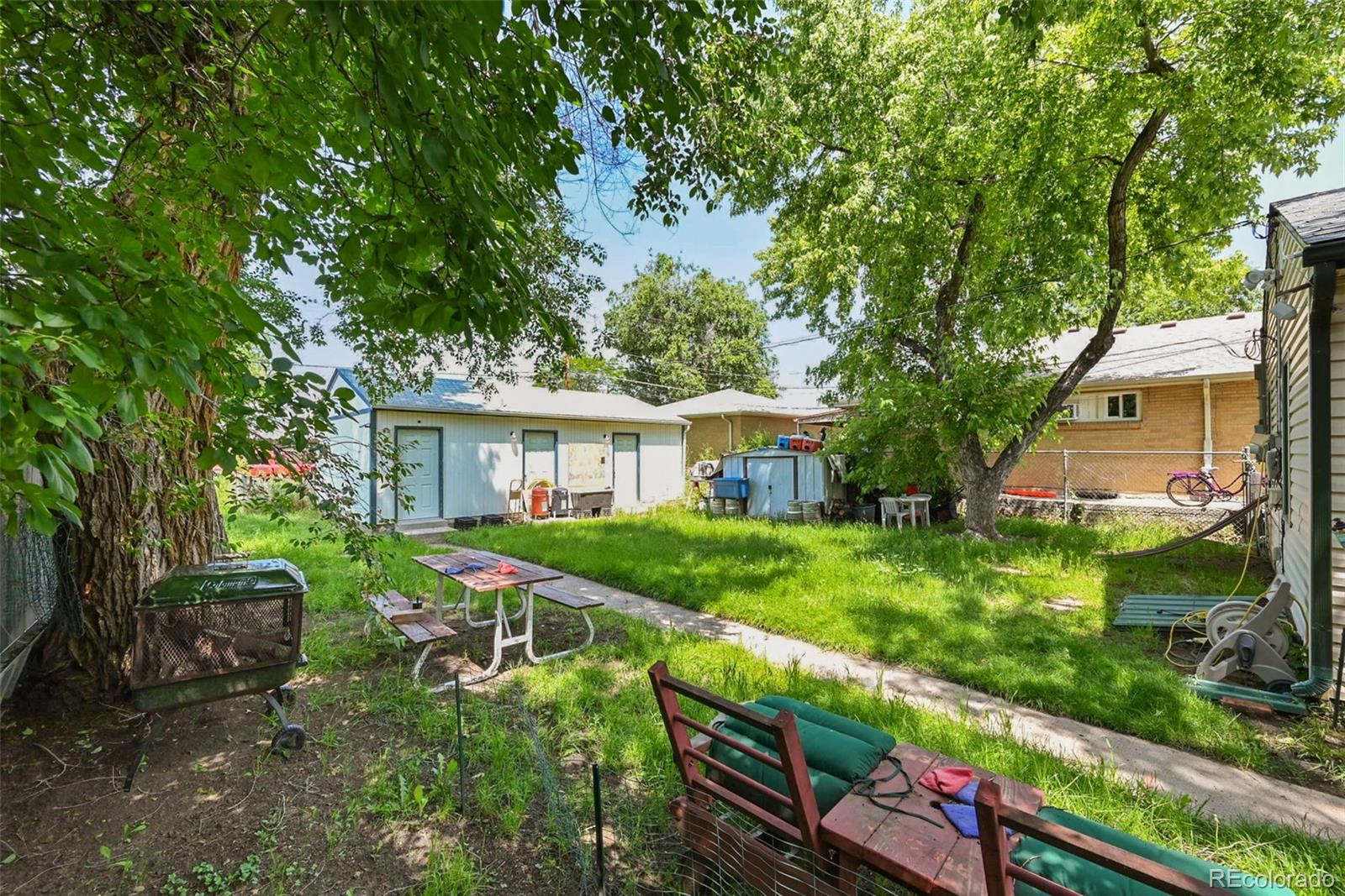 MLS Image #9 for 735 s krameria street,denver, Colorado