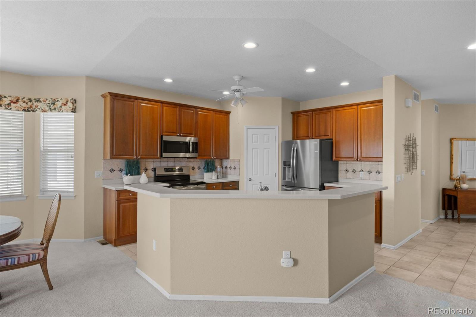 MLS Image #3 for 7694 s addison way,aurora, Colorado