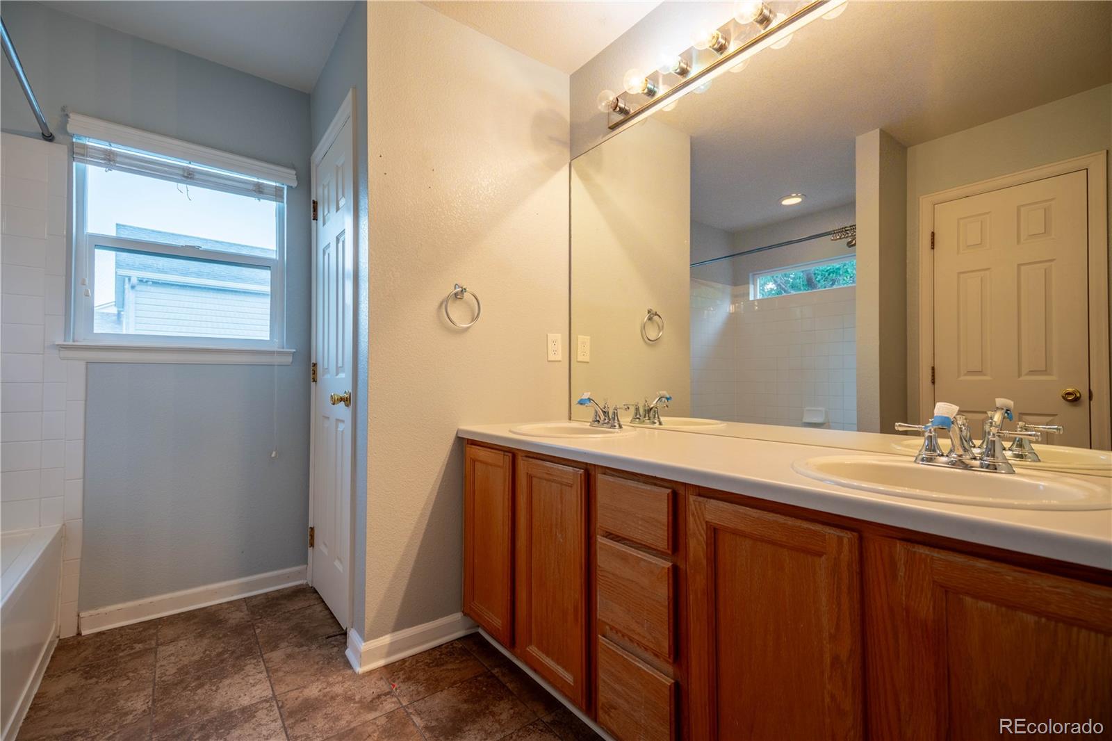 MLS Image #14 for 20241  willowbend lane,parker, Colorado