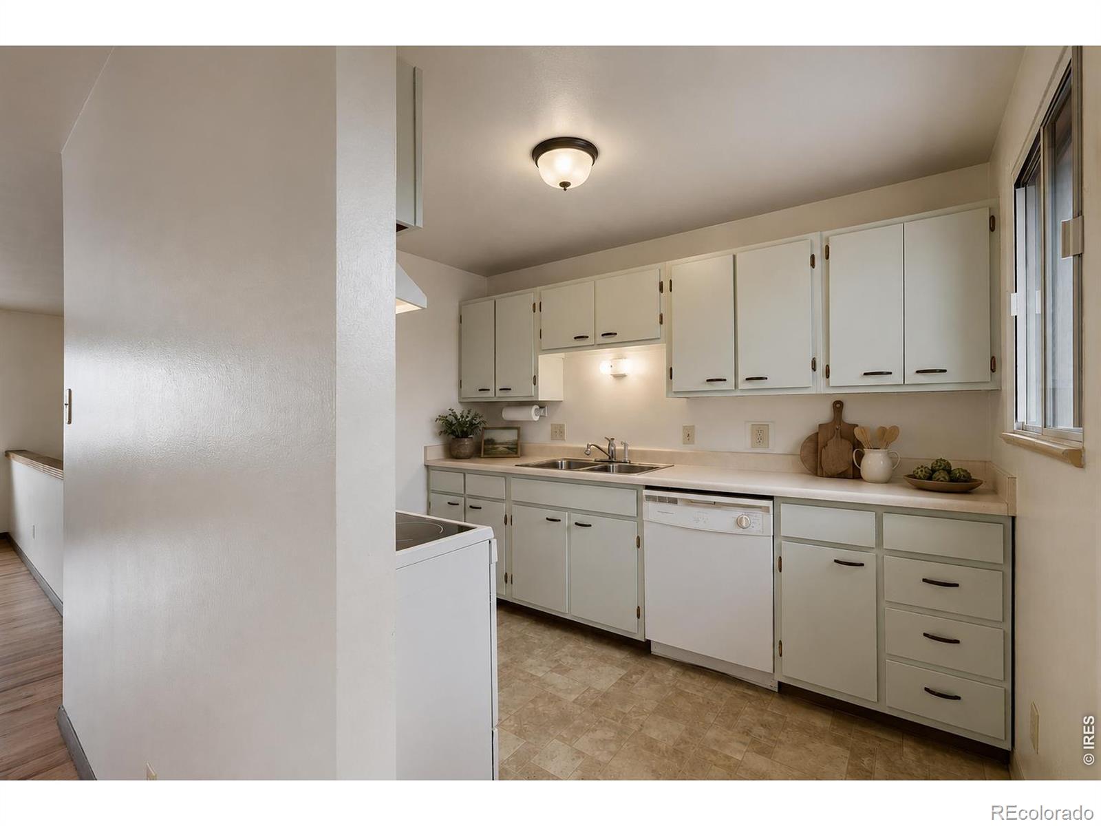 MLS Image #4 for 3161 w 93rd avenue,westminster, Colorado
