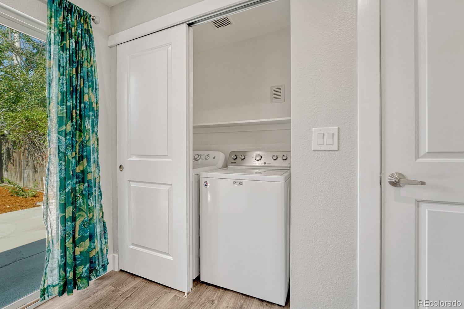 MLS Image #12 for 3475 w 33rd avenue,denver, Colorado