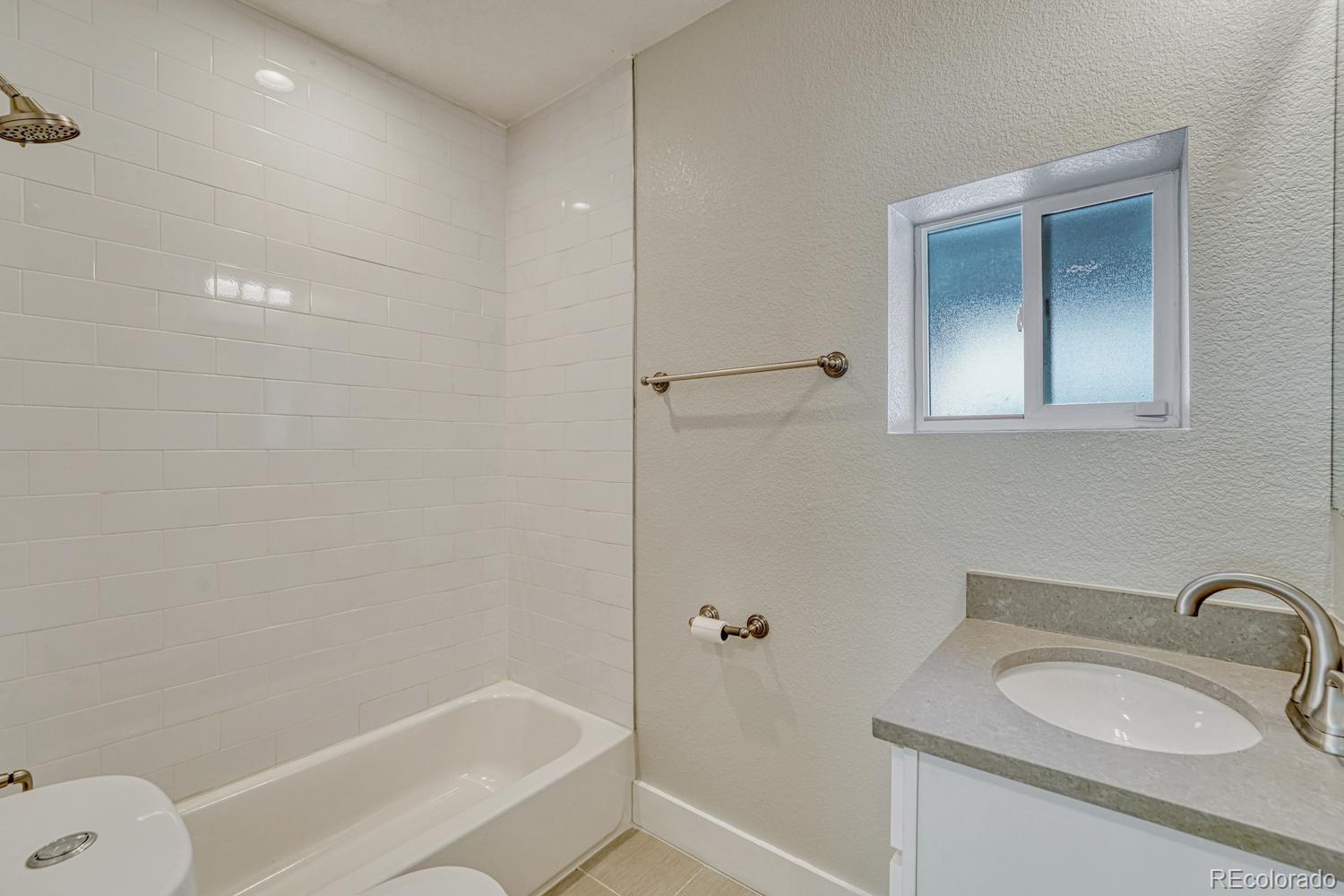 MLS Image #14 for 3475 w 33rd avenue,denver, Colorado