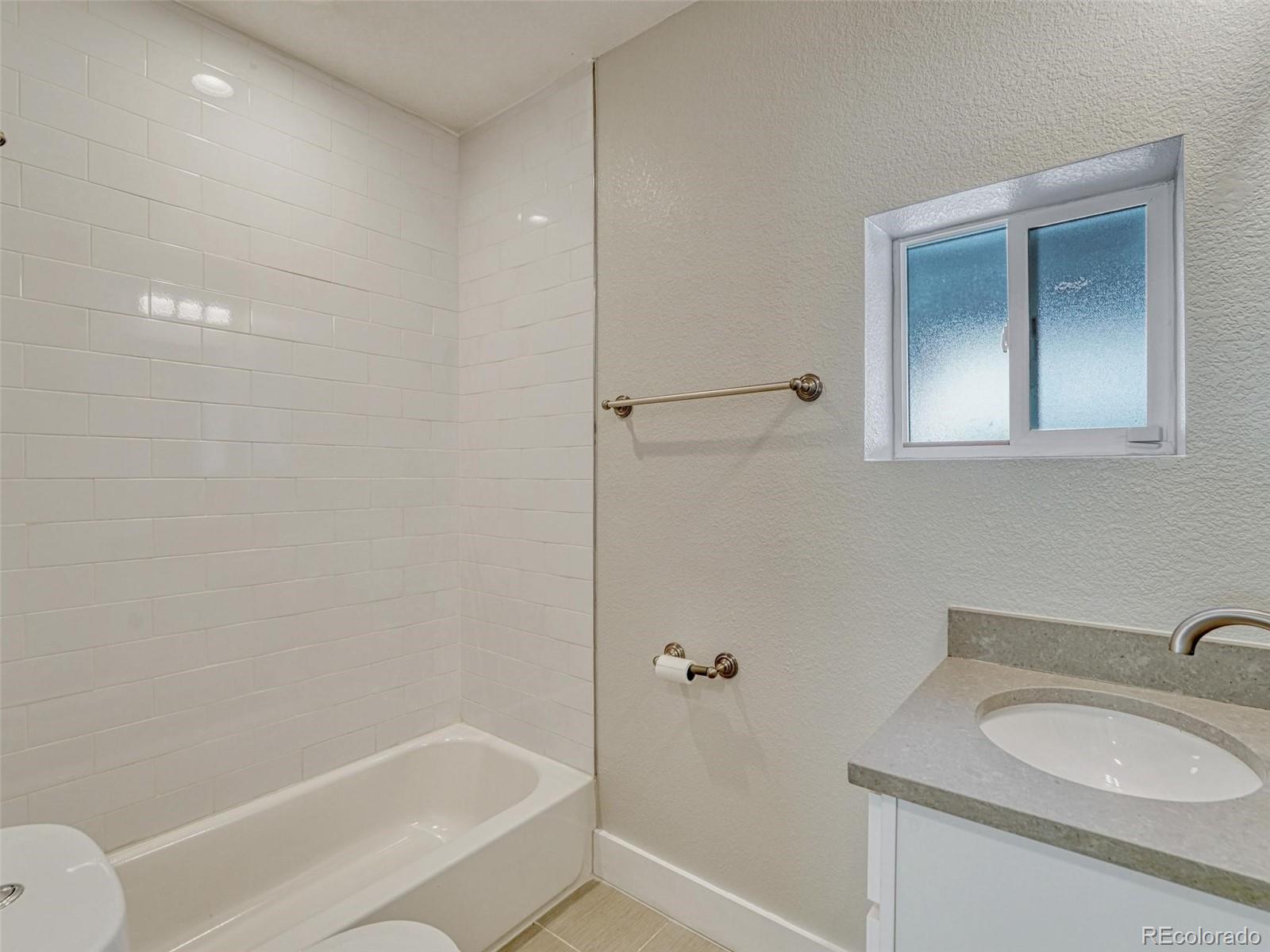 MLS Image #22 for 3475 w 33rd avenue,denver, Colorado
