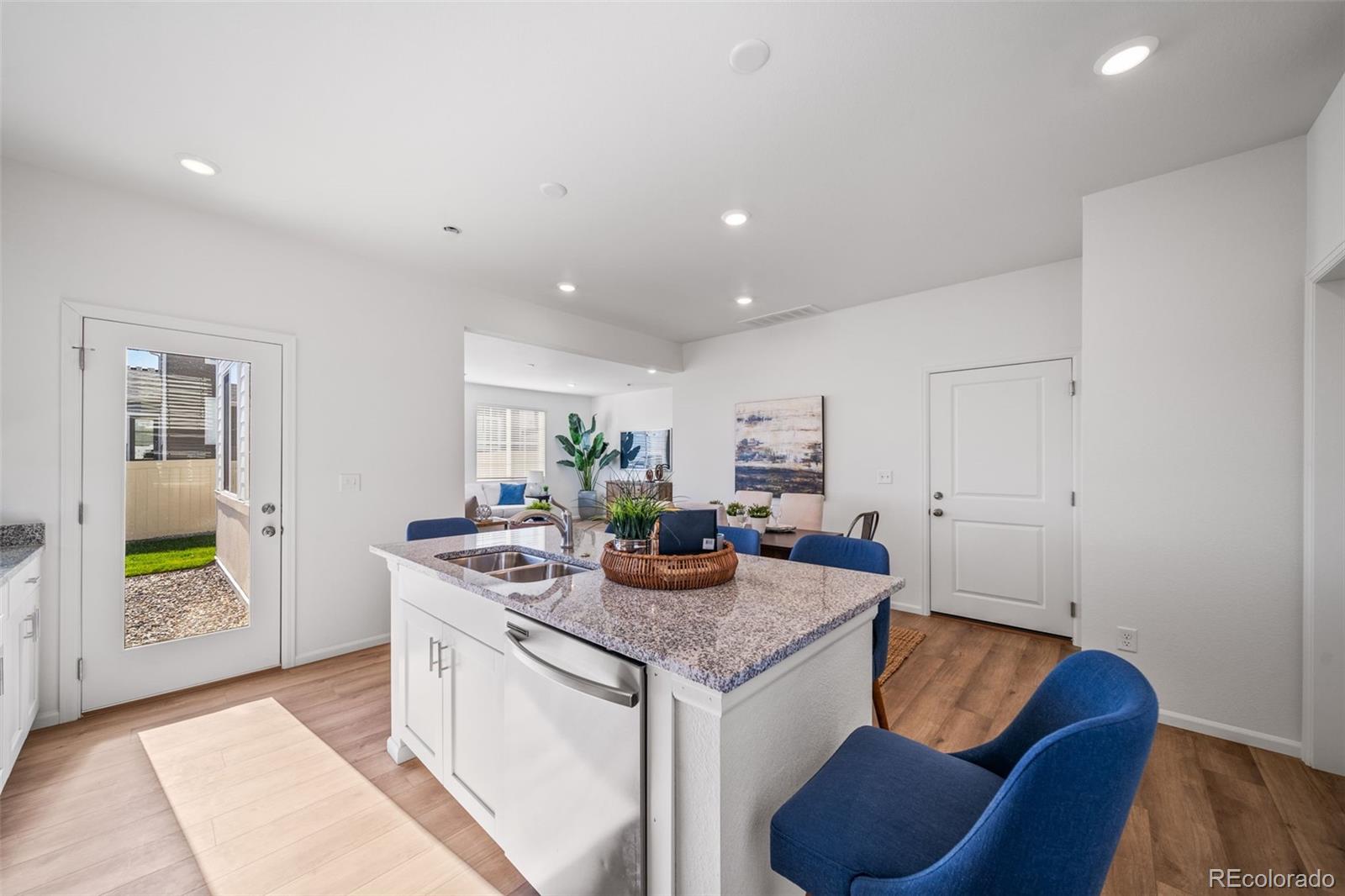 MLS Image #19 for 10084  salem court,commerce city, Colorado