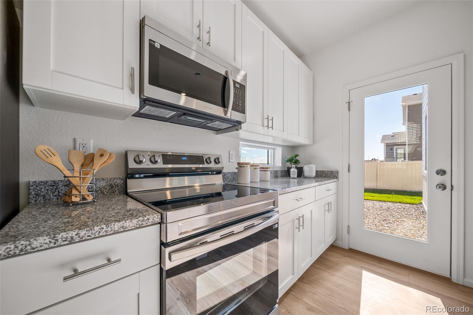 MLS Image #20 for 10084  salem court,commerce city, Colorado