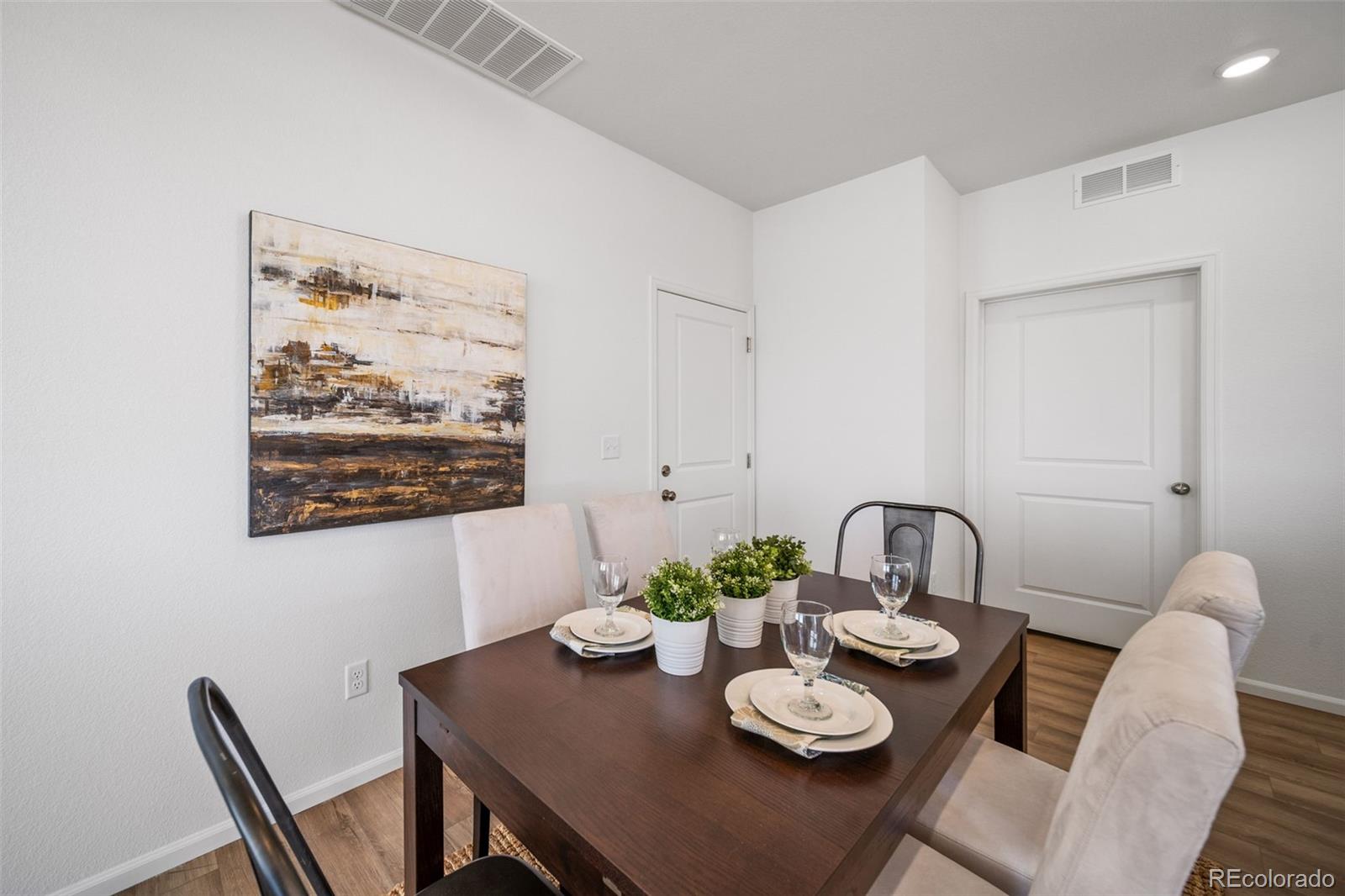 MLS Image #6 for 10084  salem court,commerce city, Colorado