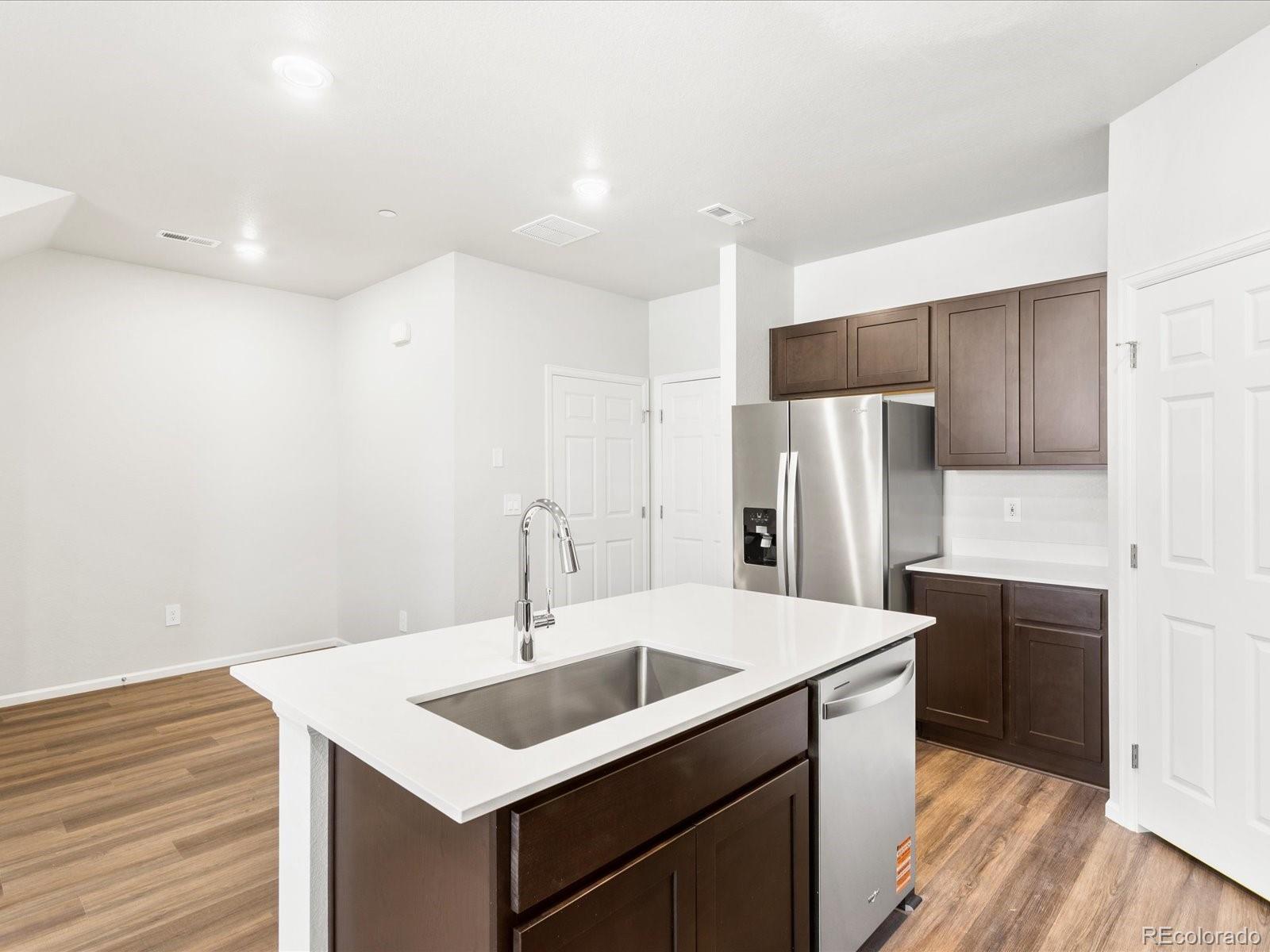 MLS Image #11 for 1600  riverplace drive,windsor, Colorado