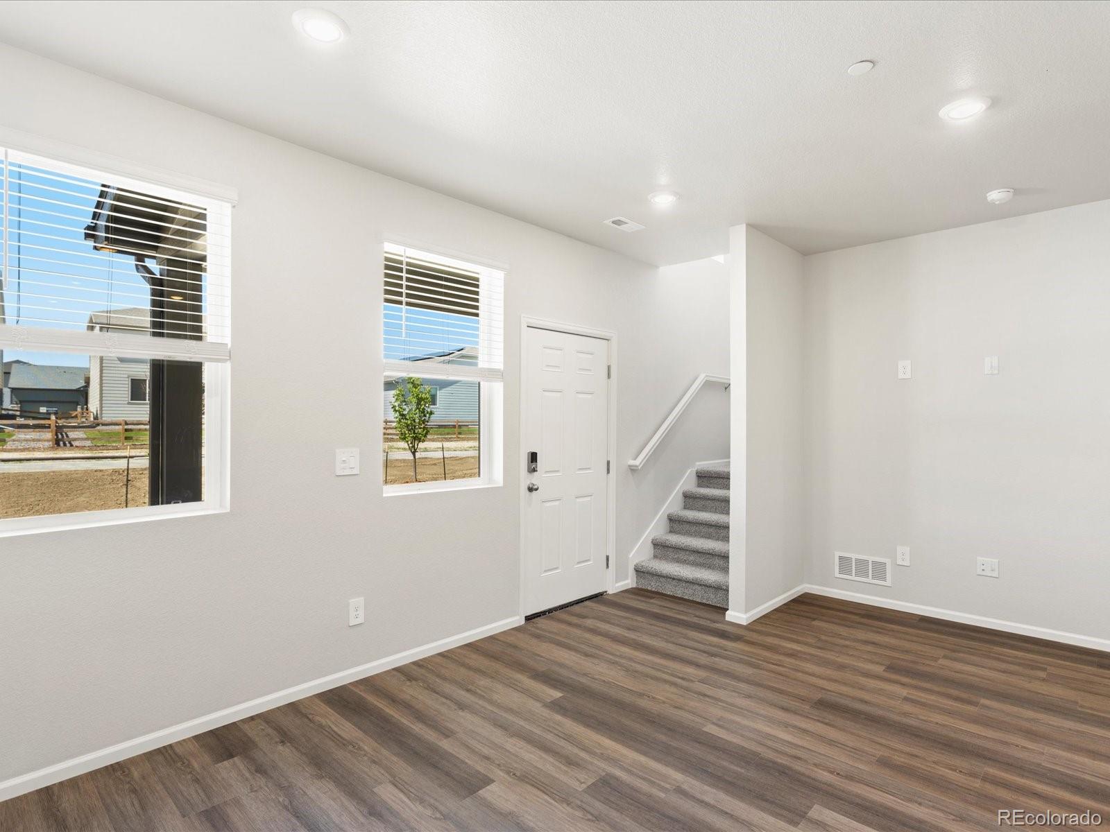 MLS Image #4 for 1600  riverplace drive,windsor, Colorado