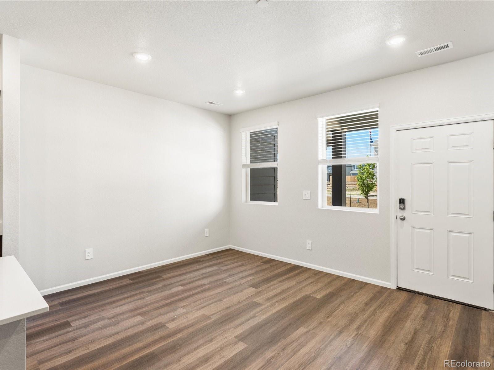 MLS Image #5 for 1600  riverplace drive,windsor, Colorado