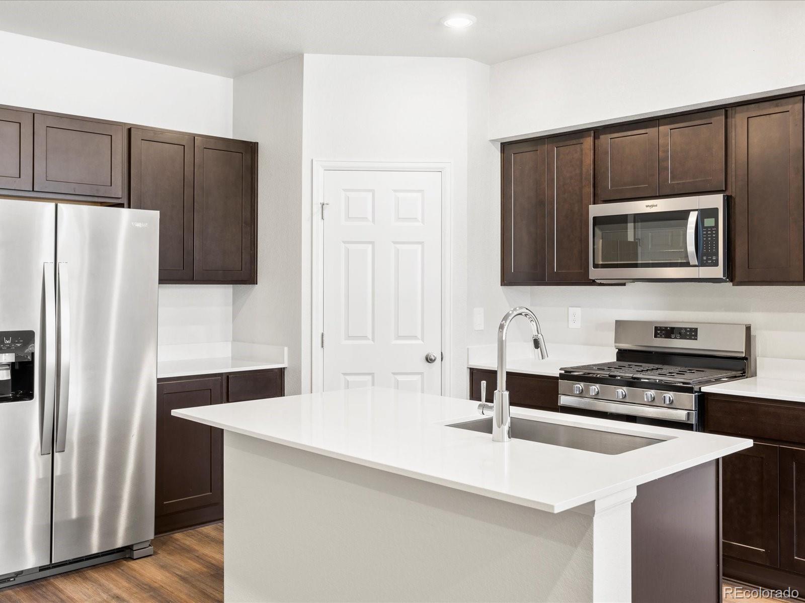 MLS Image #8 for 1600  riverplace drive,windsor, Colorado