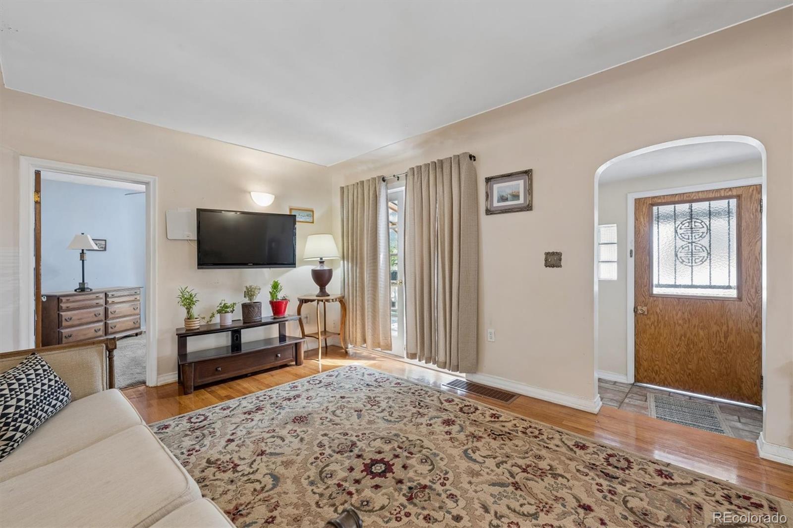MLS Image #3 for 2601 w 52nd avenue,denver, Colorado