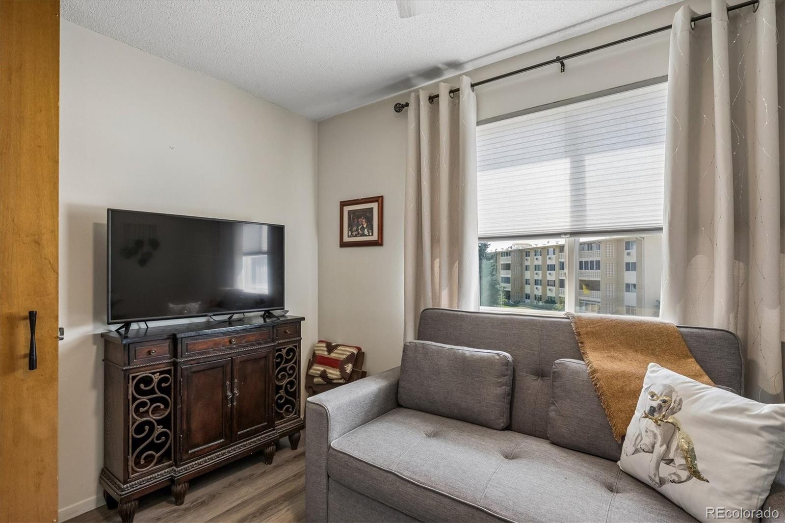 MLS Image #11 for 9360 e center avenue,denver, Colorado