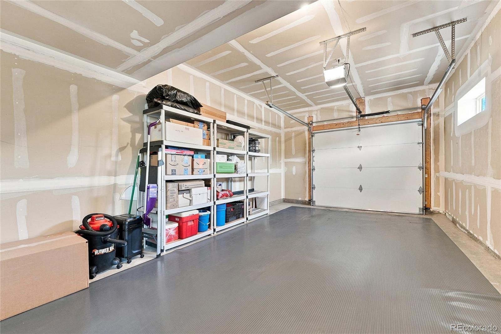 MLS Image #14 for 5800  tower road 2304,denver, Colorado