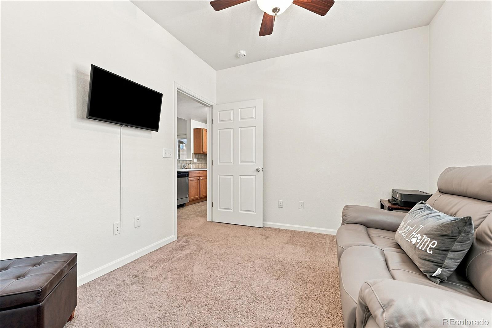 MLS Image #8 for 5800  tower road 2304,denver, Colorado