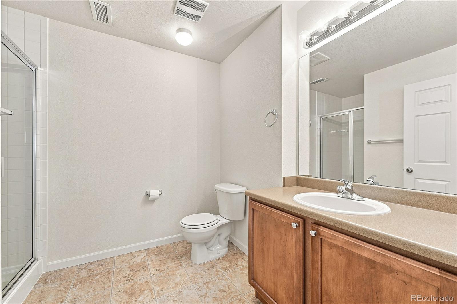 MLS Image #9 for 5800  tower road 2304,denver, Colorado