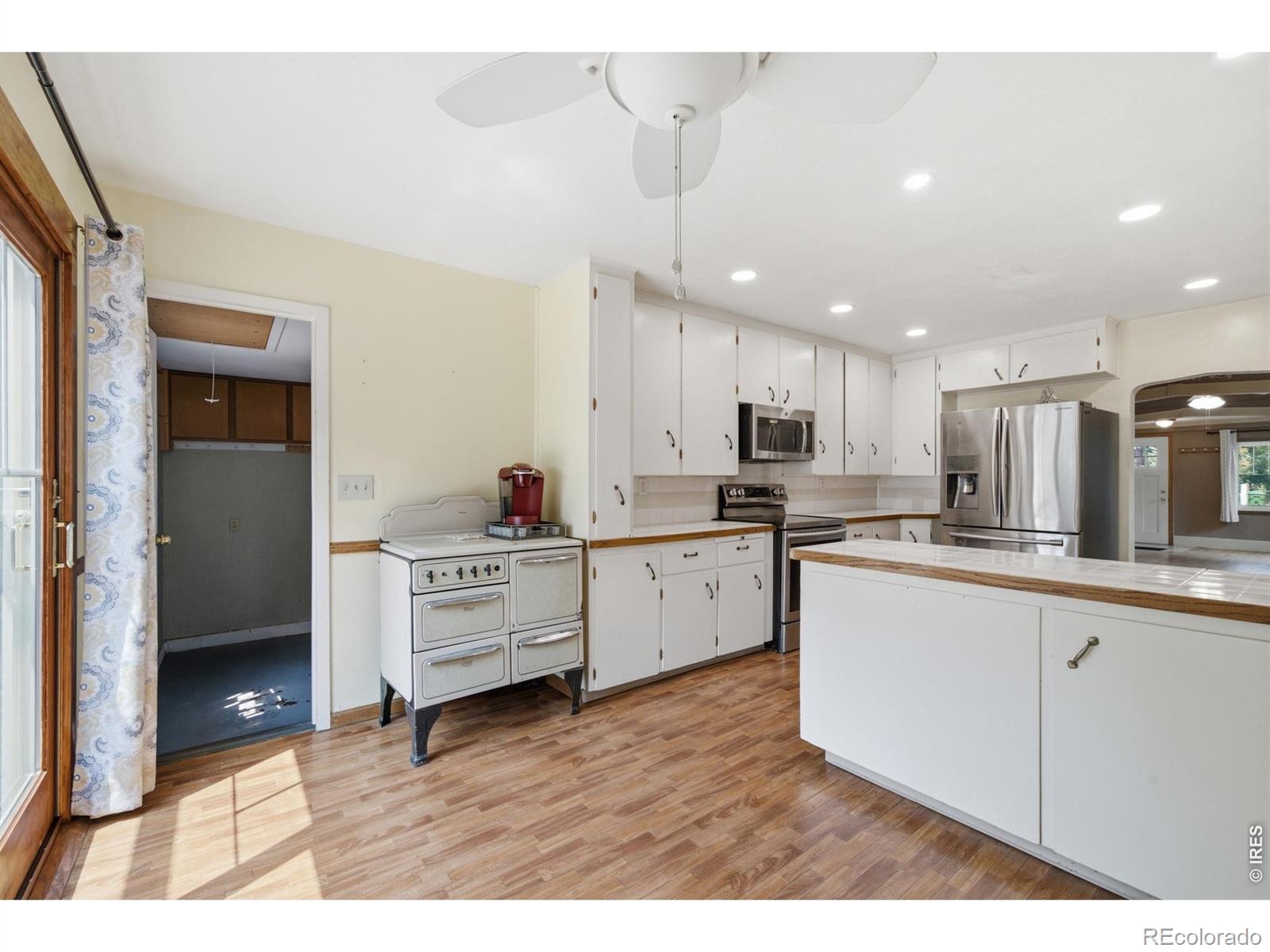 MLS Image #15 for 338 w 9th street,loveland, Colorado
