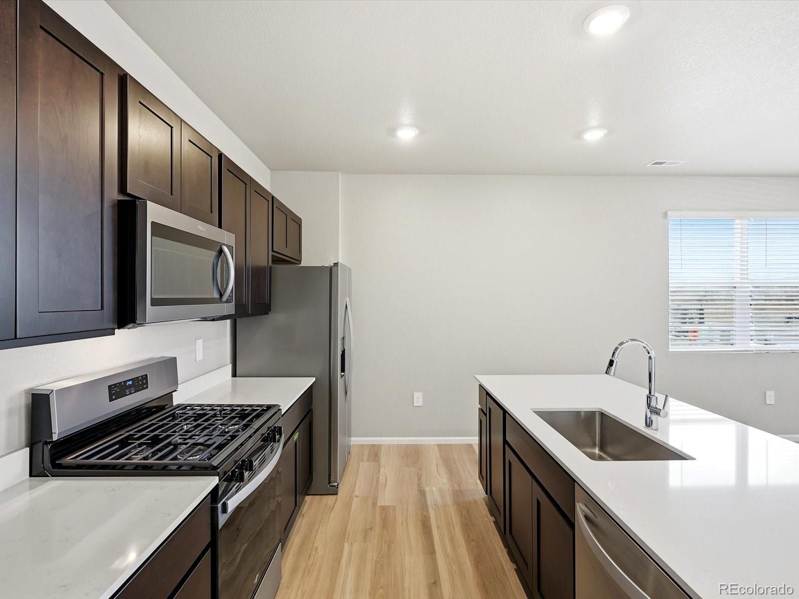 MLS Image #9 for 1596  riverplace drive,windsor, Colorado