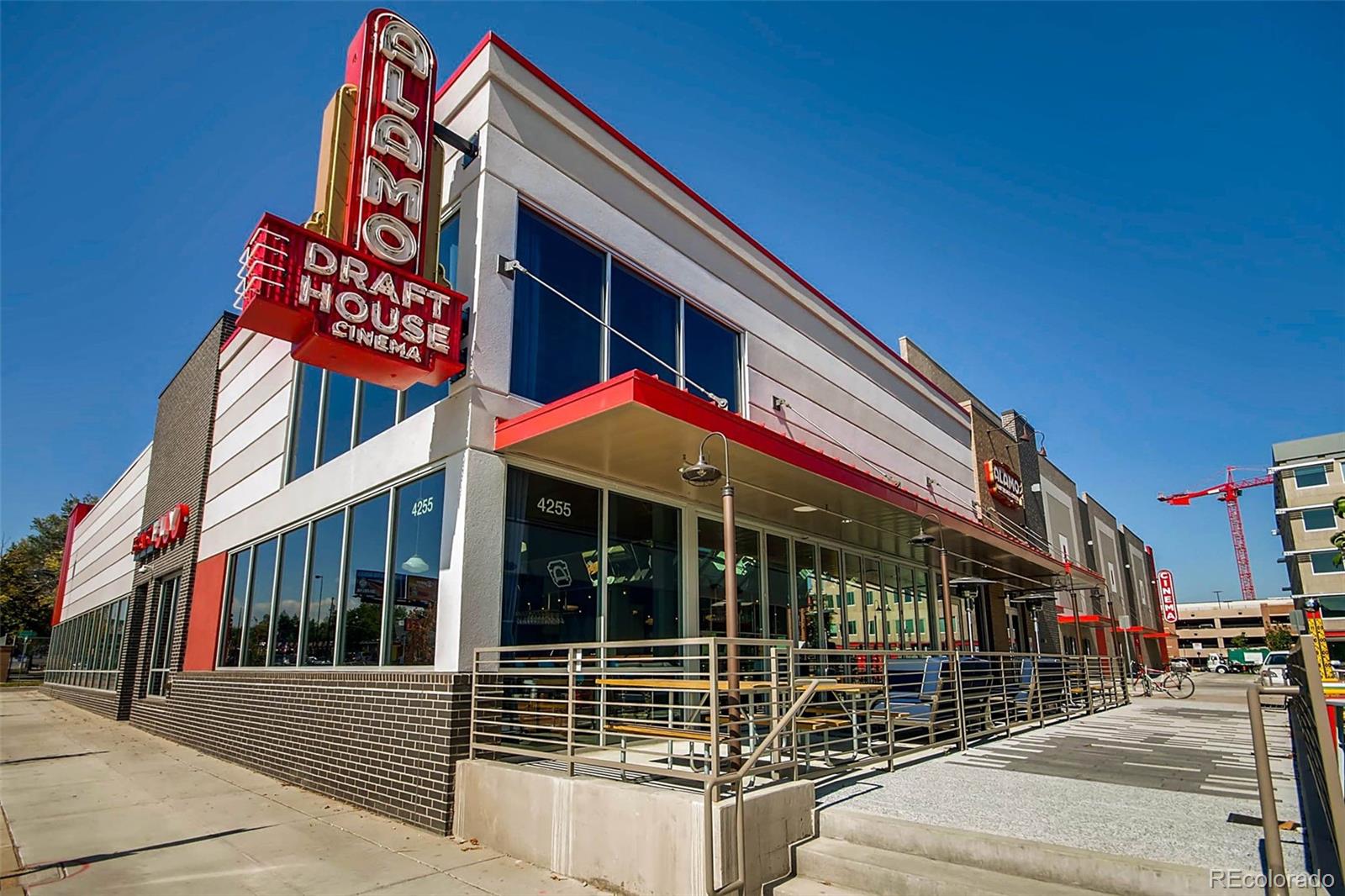 MLS Image #17 for 1495  vrain street,denver, Colorado