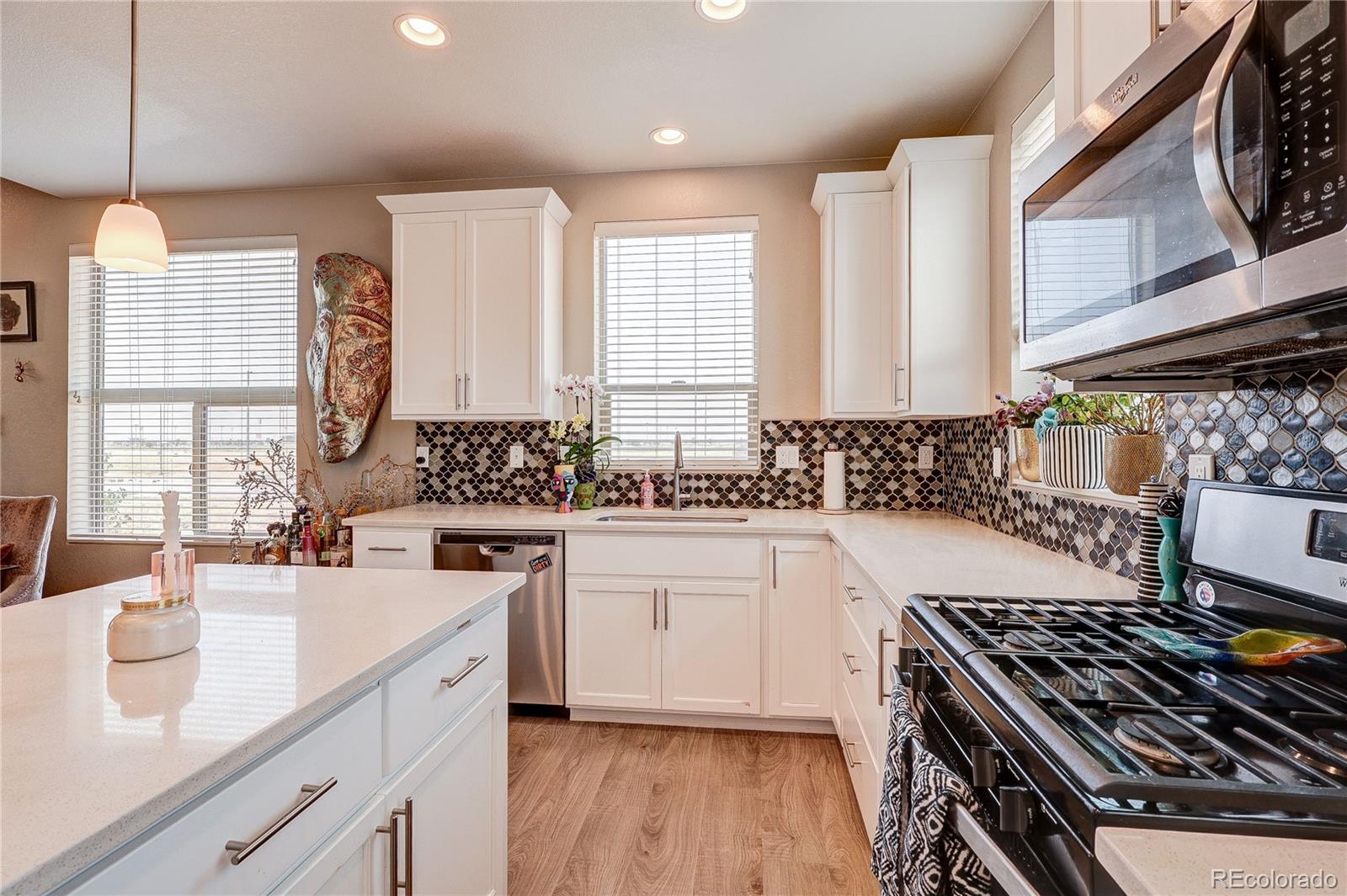 MLS Image #16 for 8863 e 55th avenue ,denver, Colorado