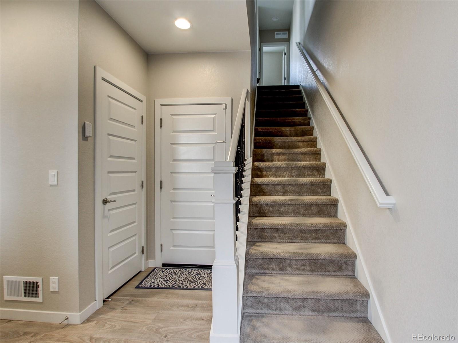 MLS Image #6 for 8863 e 55th avenue ,denver, Colorado