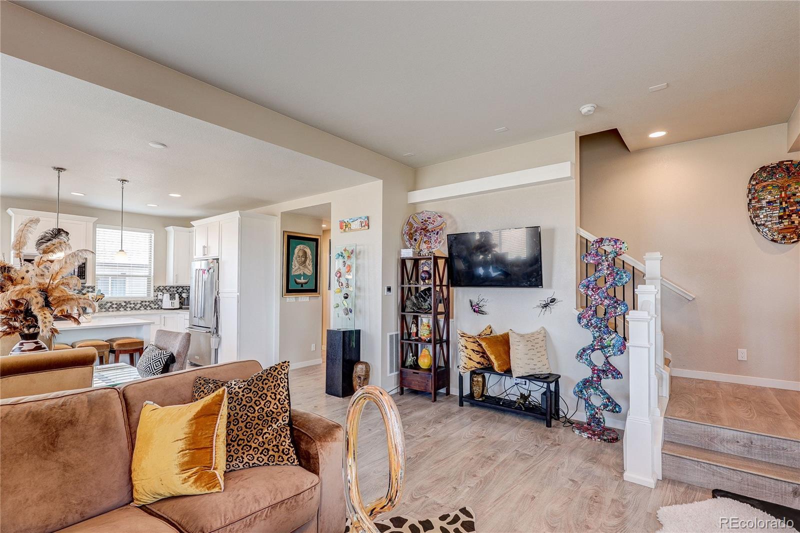MLS Image #7 for 8863 e 55th avenue ,denver, Colorado