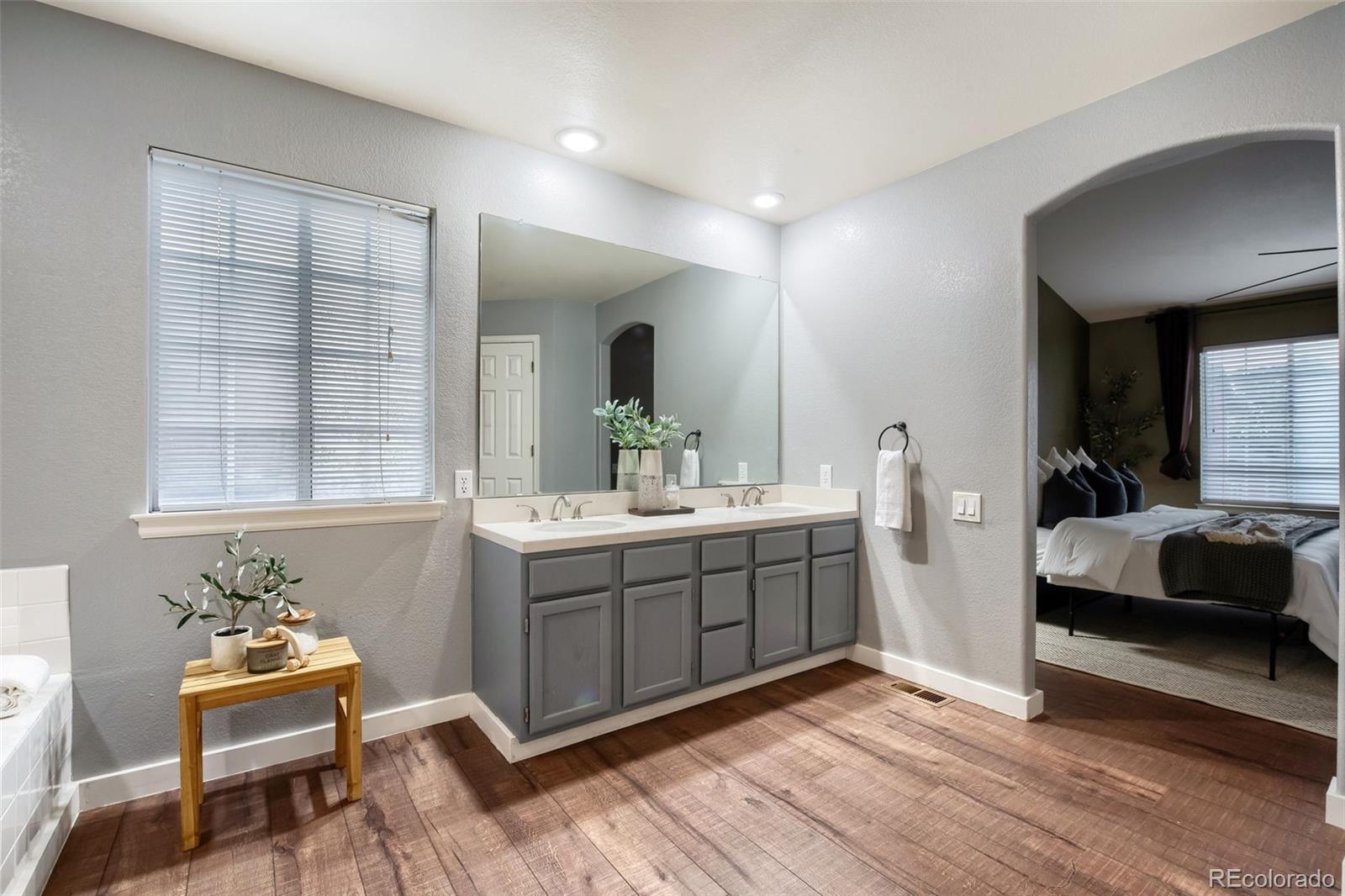 MLS Image #17 for 3043  white oak street,littleton, Colorado