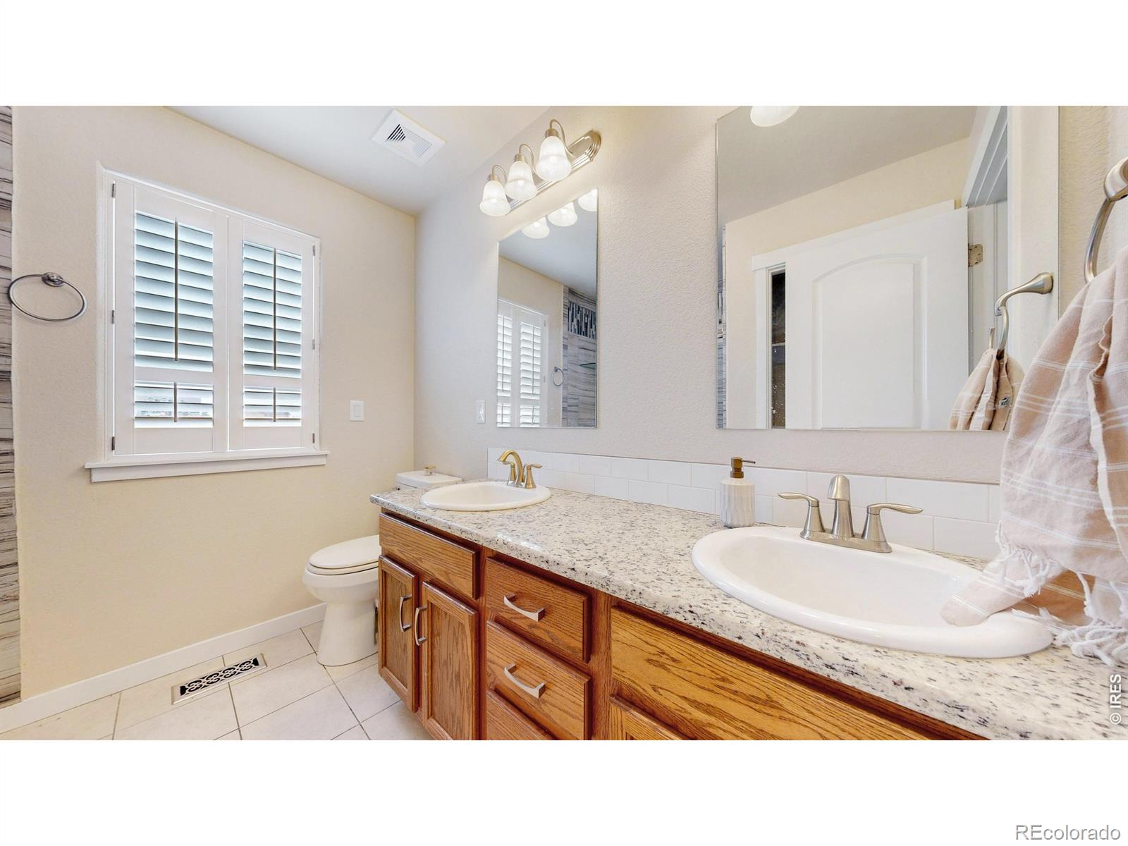 MLS Image #14 for 16485  burghley court,platteville, Colorado