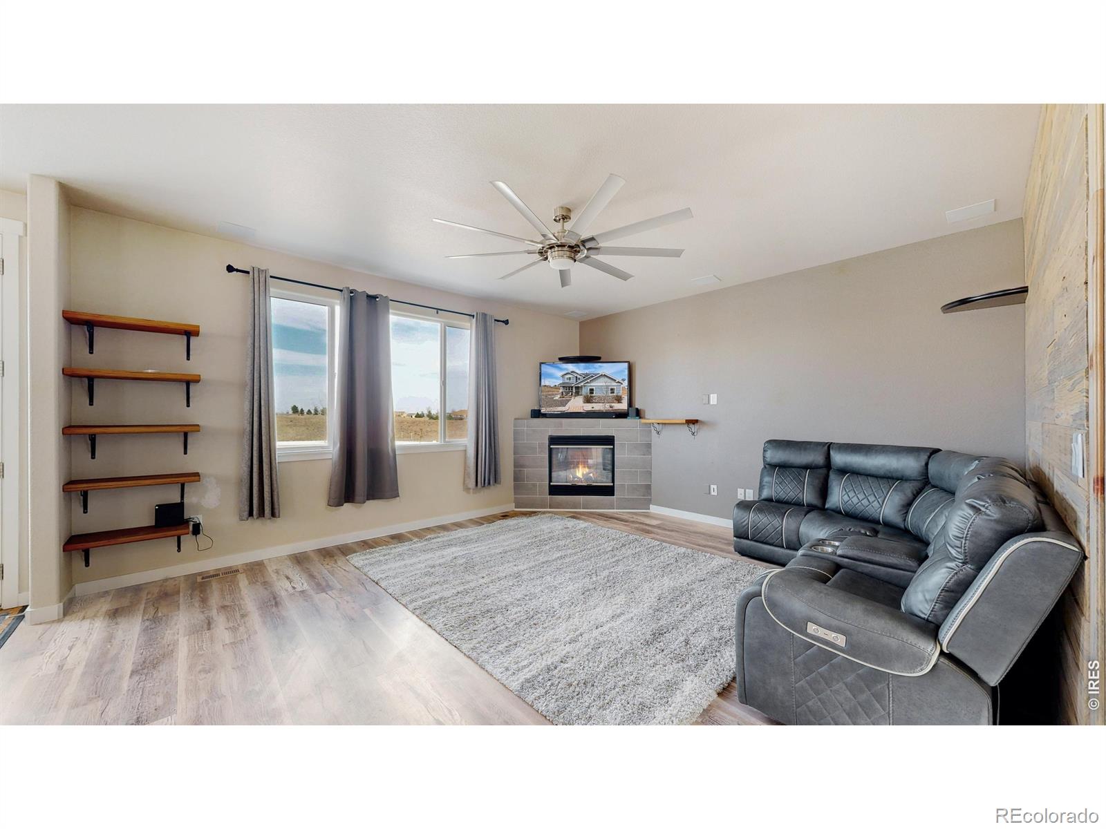 MLS Image #4 for 16485  burghley court,platteville, Colorado