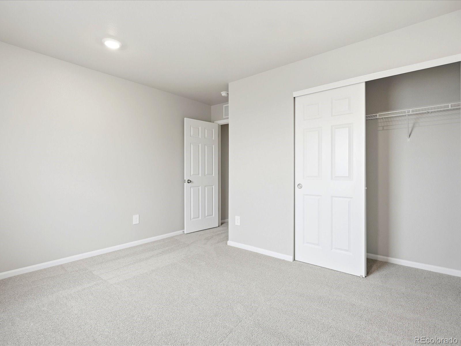 MLS Image #27 for 1660  yampa river drive,windsor, Colorado
