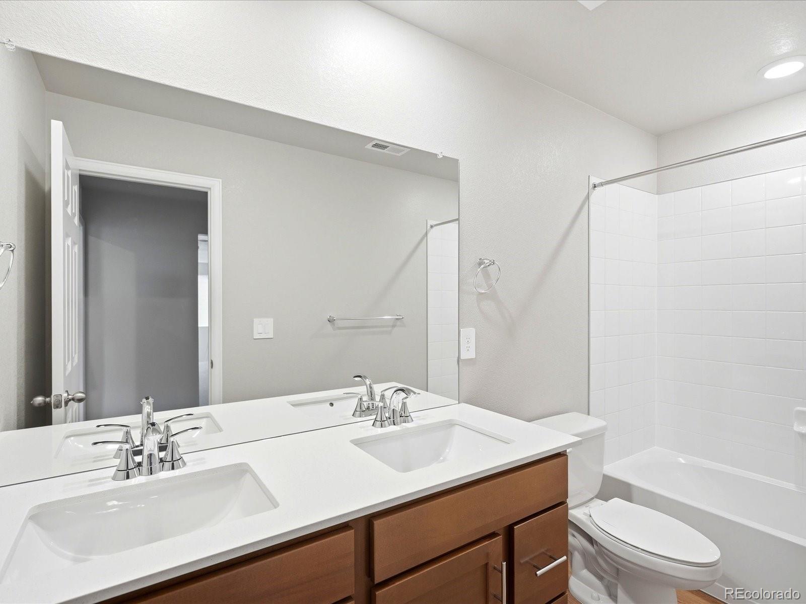 MLS Image #32 for 1660  yampa river drive,windsor, Colorado