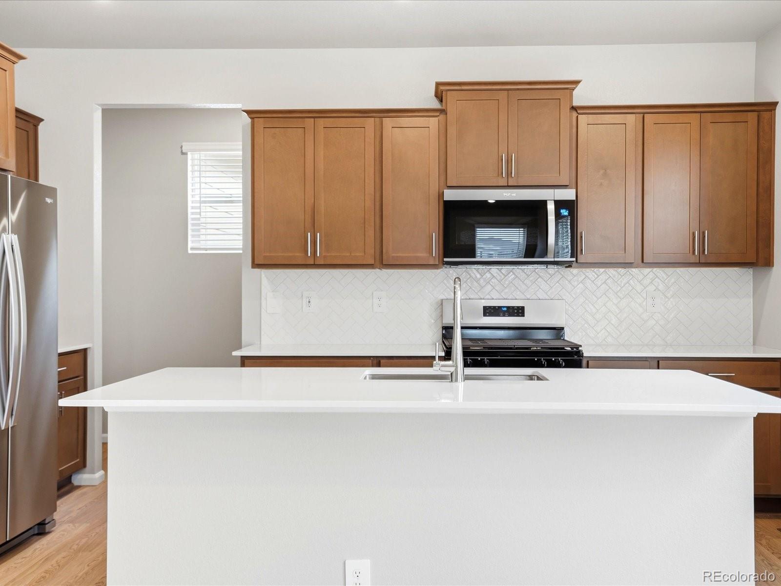 MLS Image #8 for 1660  yampa river drive,windsor, Colorado