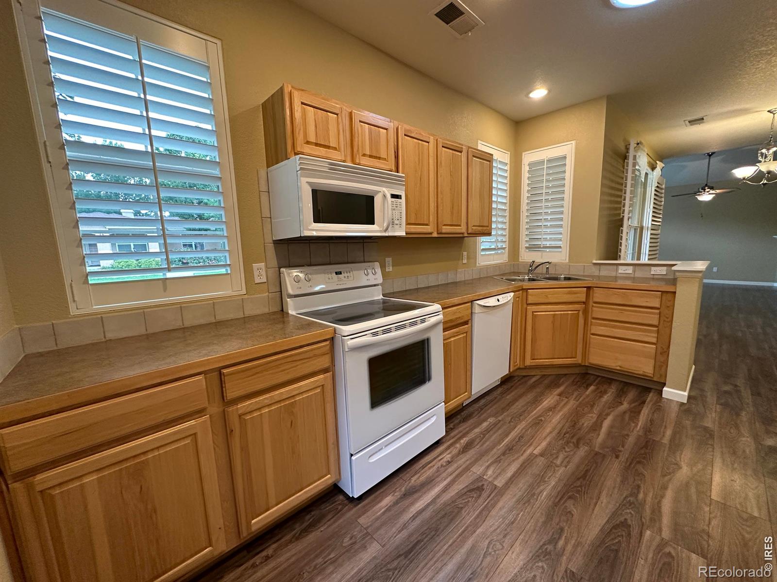 MLS Image #9 for 1238  finch street,loveland, Colorado