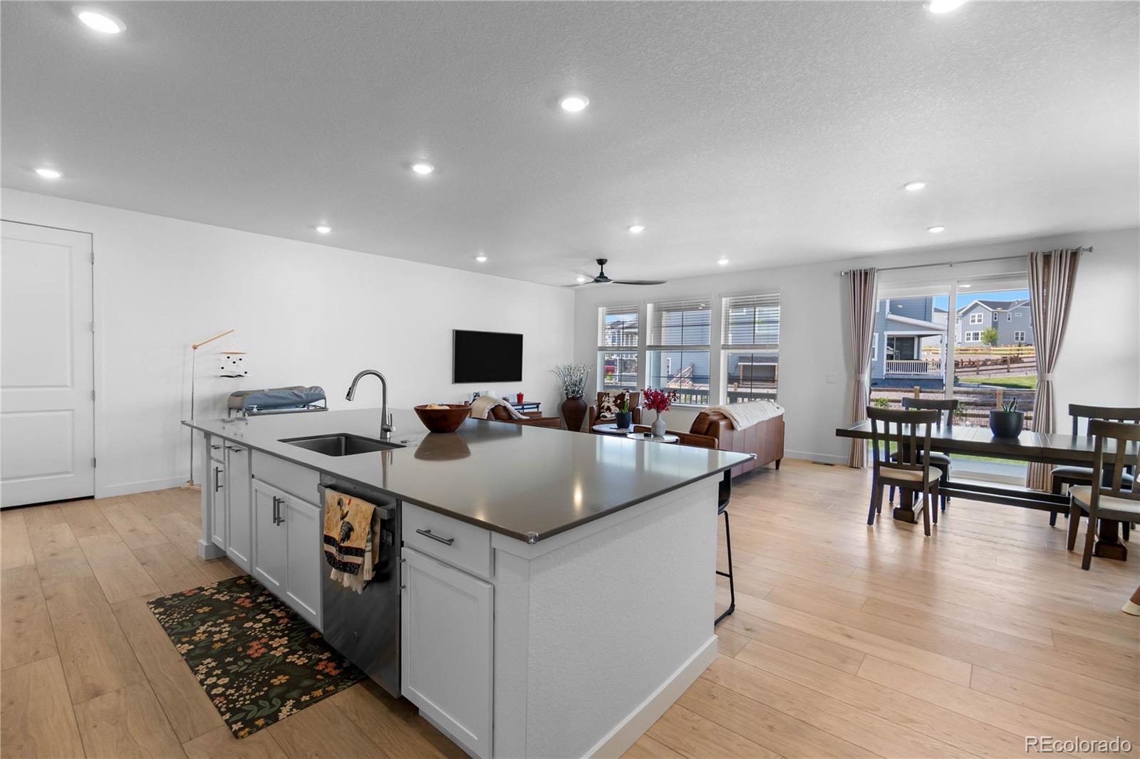 MLS Image #10 for 39759  yorktown terrace,elizabeth, Colorado