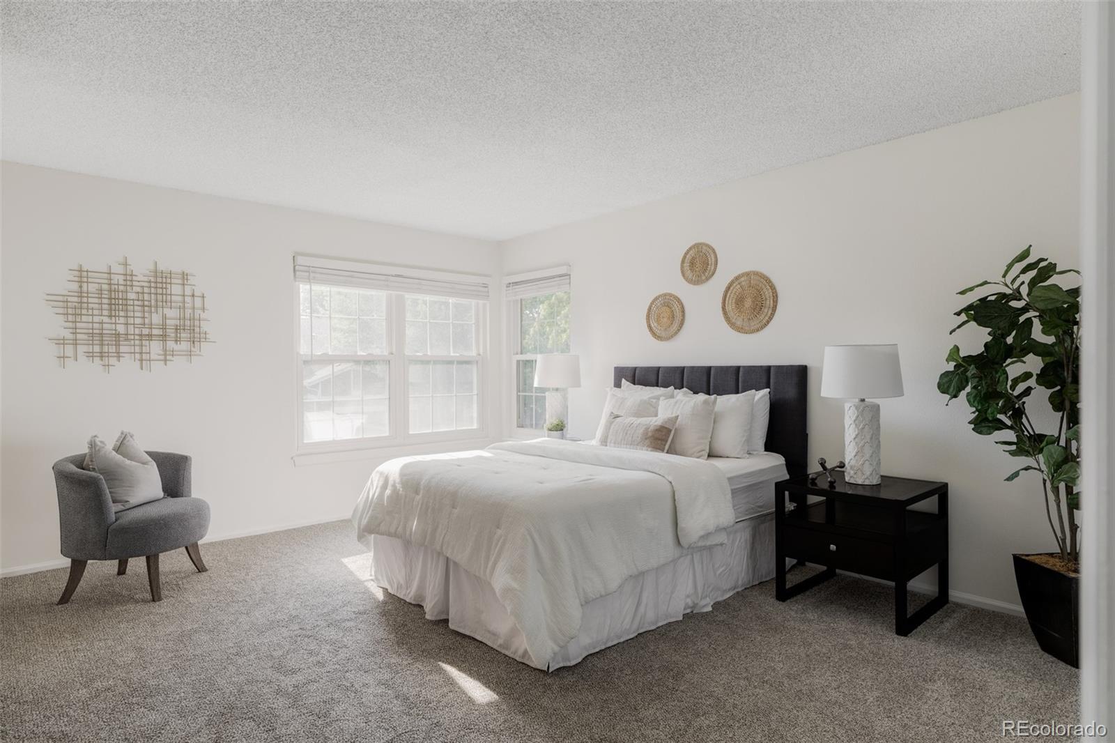 MLS Image #15 for 1562 s spruce street,denver, Colorado