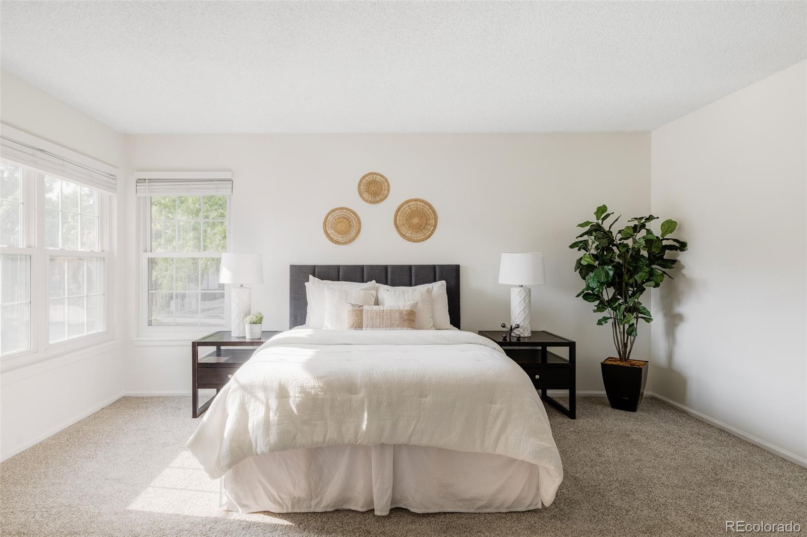 MLS Image #17 for 1562 s spruce street,denver, Colorado