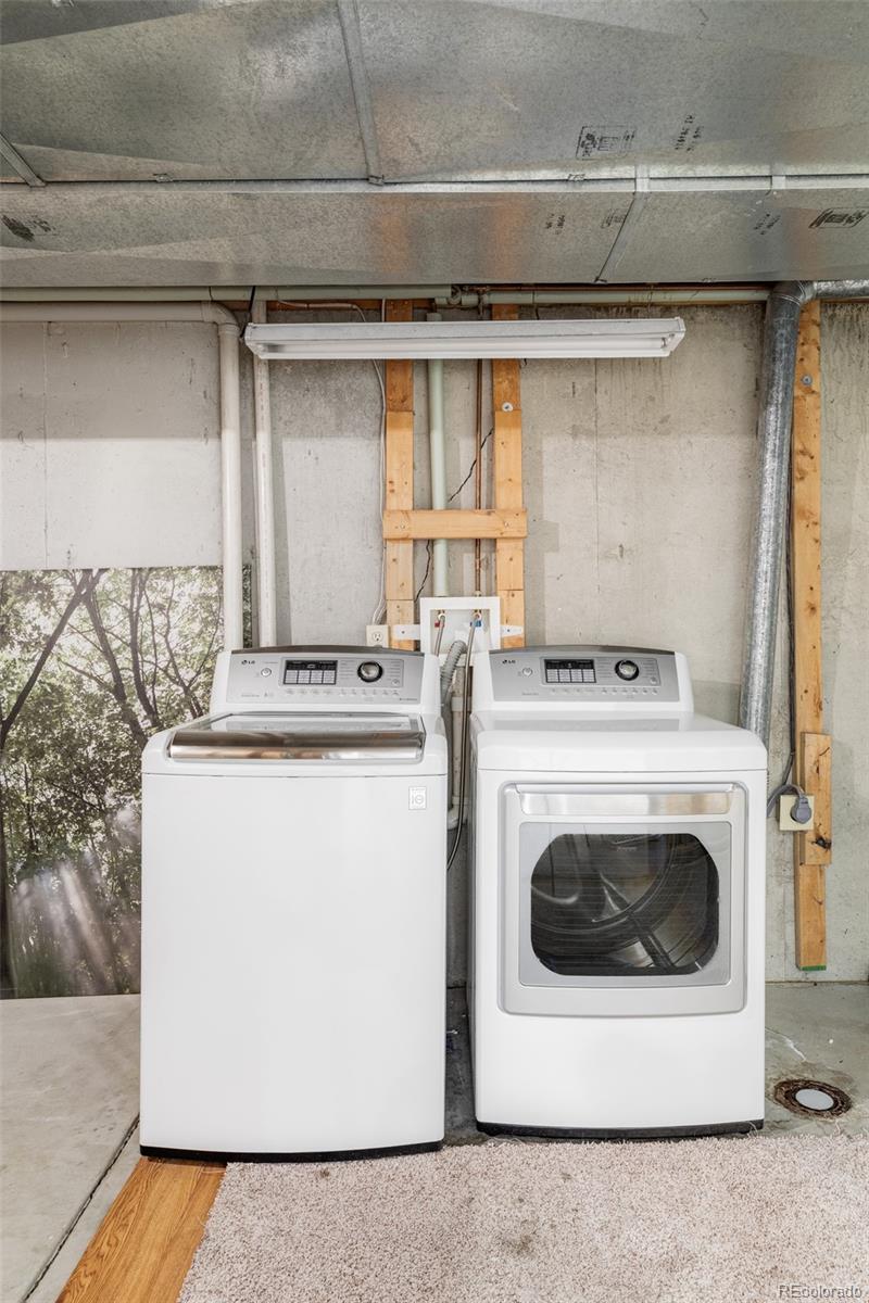 MLS Image #27 for 1562 s spruce street,denver, Colorado