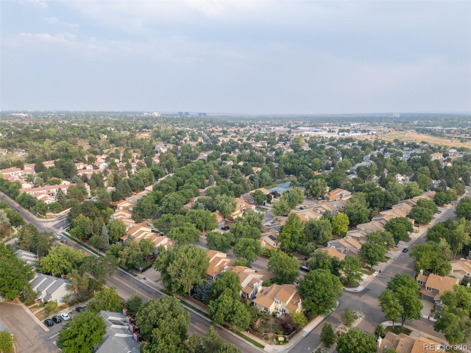 MLS Image #36 for 1562 s spruce street,denver, Colorado