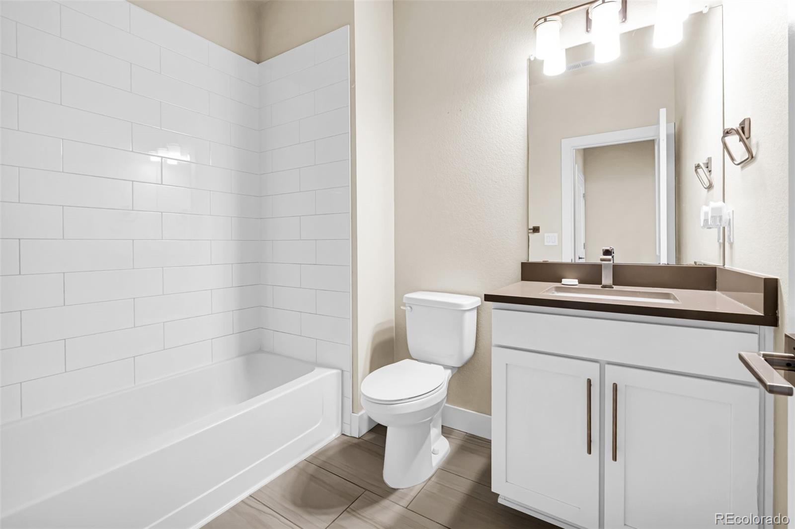 MLS Image #21 for 6741 s tempe court,aurora, Colorado