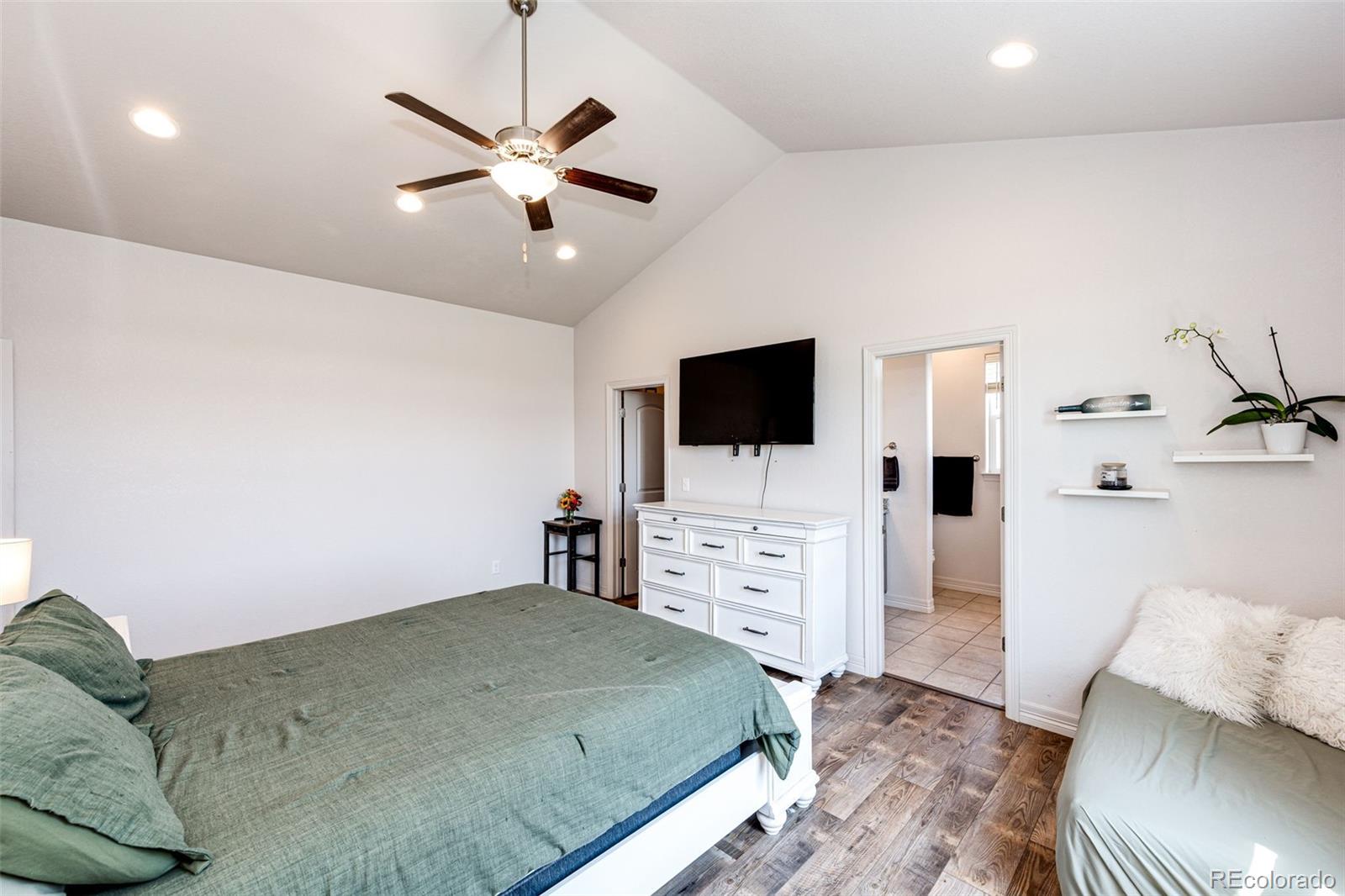 MLS Image #12 for 56428 e 22nd place,strasburg, Colorado
