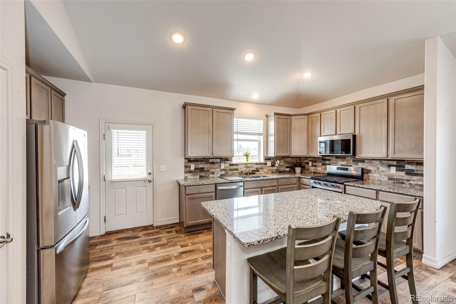 MLS Image #4 for 56428 e 22nd place,strasburg, Colorado